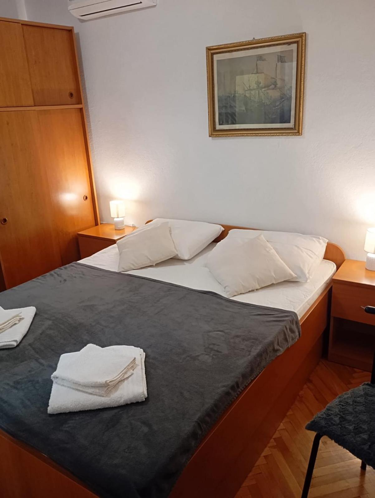 Rooms Helena Крк Экстерьер фото