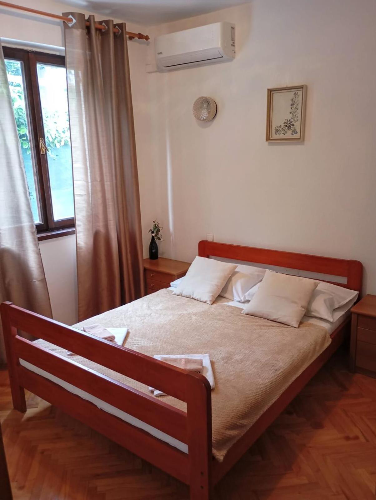 Rooms Helena Крк Экстерьер фото