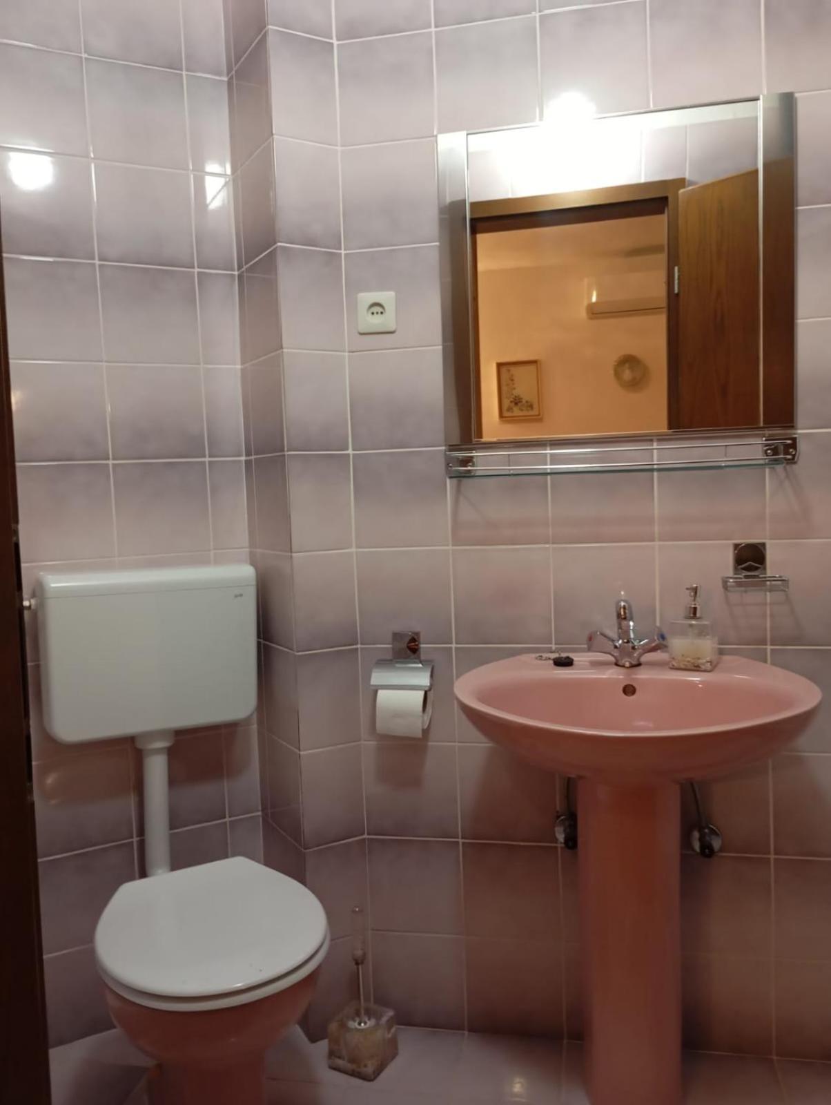 Rooms Helena Крк Экстерьер фото