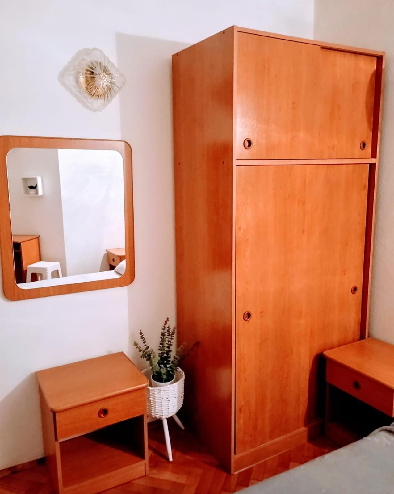 Rooms Helena Крк Экстерьер фото